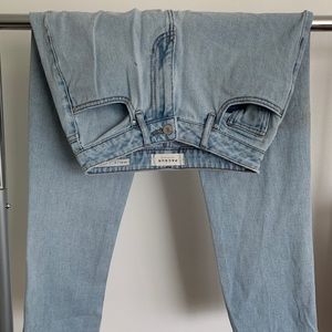 pacsun light wash mom jeans